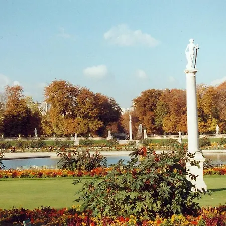 Practical 1-br Next To Le Bon Marche شقة