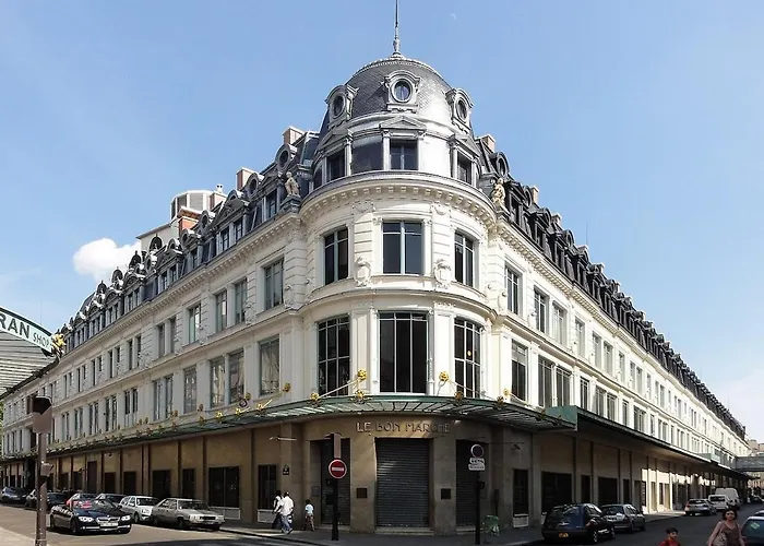 Practical 1-br Next To Le Bon Marche * Париж